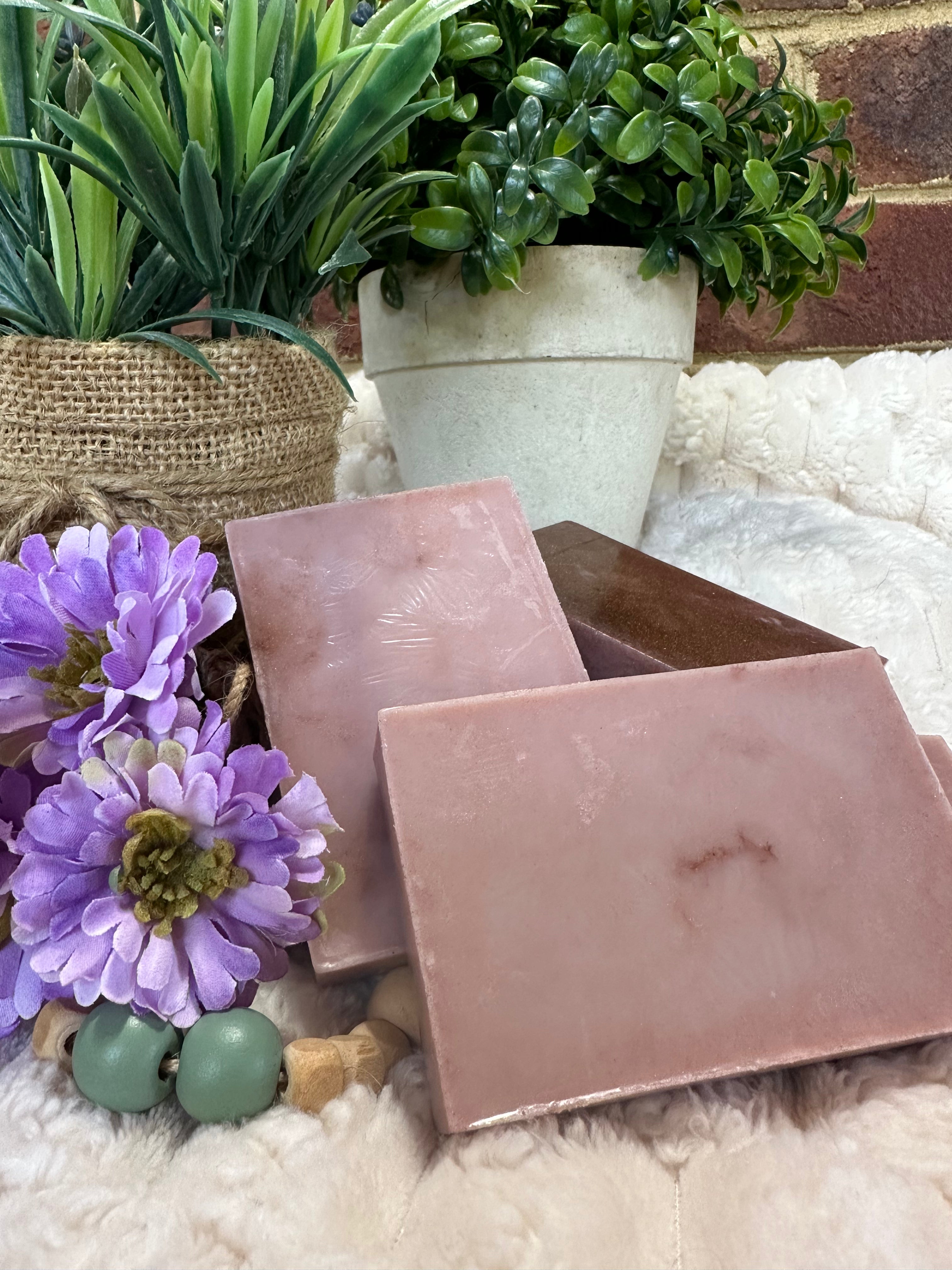 Handcrafted Soap Bar (Oat milk & Honey)